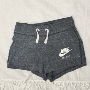 Nike Shorts Women’s Grey Fleece Cotton Shorts Size XS XSmall